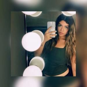 Meet your Posher, Fatima